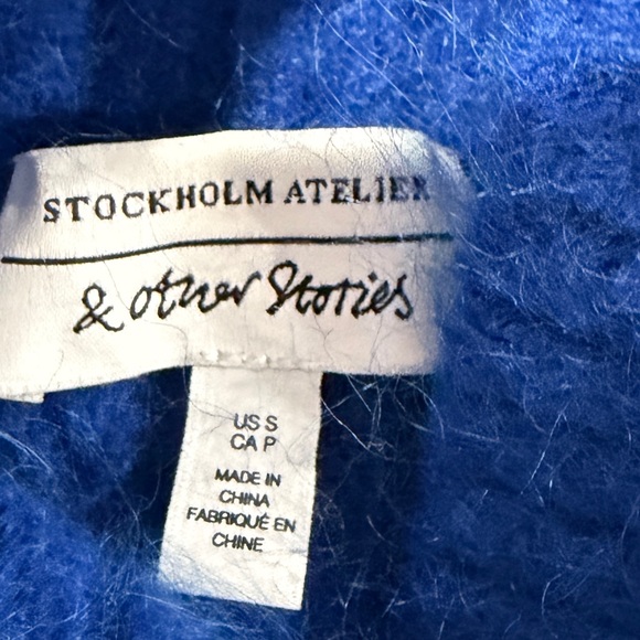 & Other Stories Blue Knit Turtle Neck Sweater in sz. S - Picture 11 of 13